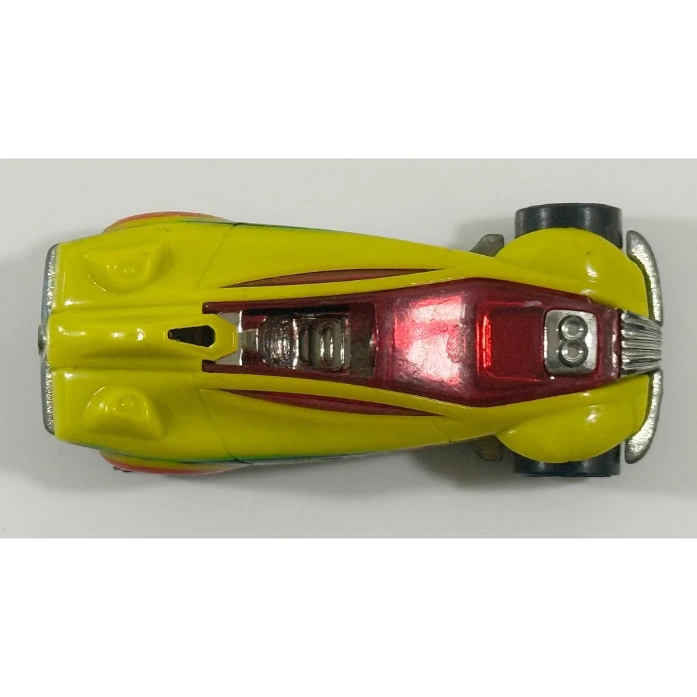 Hot Wheels Accelium Toy Car Yellow AcceleRacers Die-Cast Racing Vehicle
